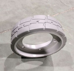 Press On Tire 18x7x12 1/<b>8</b> With Steel <b>Ring</b> New for Manufacturing Plant Use - Product Image 5