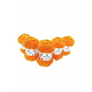 Filato per maglieria a mano in velluto Yumurcak 5 pezzi - Product Image 2