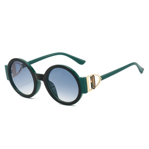 Gafas de Sol Redondas Vintage 2025 para Mujer, Coloridas, Modernas, con Protección UV400, Estilo de Lujo Ligero - Product Image 2