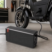 Pengisi Daya Baterai Li-ion Berkualitas Tinggi 72V5A Pengisi Daya Lithium 84V87.6V88.2V untuk Mobil Wisata Golf Cart Sepeda Motor Listrik