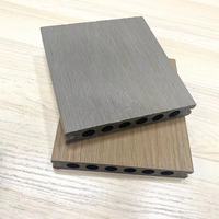 Melinco Revêtement de sol composite en bois et plastique à coextrusion de couleur antique-Imperméable au feu Installation rapide Patio extérieur Balcon