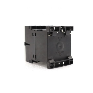 Nouvelle Arrivée Série de Relais Contacteurs C 3RH1140-2BB40 3RH1140-2BB40 Notre Gamme de Produits Comprend des Modules PLC, des Variateurs de Fréquence, Industriel - Product Image 2