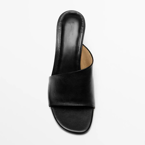 Sandales <span class=keywords><strong>compensées</strong></span> <span class=keywords><strong>noires</strong></span> tendance pour femme, nouvelle collection été 2026, en cuir souple respirant, idéales pour l'extérieur - Product Image 5
