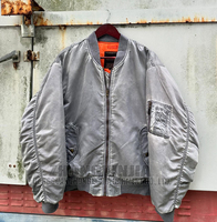 Blouson Bomber Homme Personnalisé MA-1, Veste de Vol Gris Délavé, Coupe Oversize, Poches Utilitaires, Doublure Orange, Style Streetwear, Fabrication OEM ODM