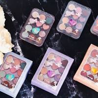 Produit de maquillage sans cruauté Palette de fard à paupières poudre de poussière de paillettes Palette de fard à paupières inspirée belle noire