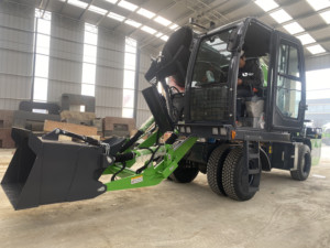 Camión/Coche Mezclador de Concreto Autocargable Xinyu de 2.6 Metros Cúbicos con Sistema Hidráulico Importado y Motor Yuchai en Venta - Product Image 4