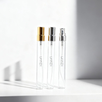 Flacon de parfum en verre transparent de 10 ml avec atomiseur à fine brume pour échantillons de voyage et emballage d'huiles essentielles