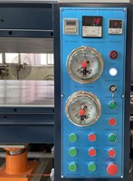 Machine à bois porte faisant la machine presse à chaud hydraulique pour les productions de portes