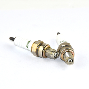 หัวเทียนมอเตอร์ไซค์แท้ราคาโรงงานขายส่ง รุ่น A7TC ใช้แทน C7HSA/Z9Y อะไหล่เครื่องยนต์ - Product Image 5