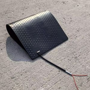 Almohadilla térmica eléctrica para cerdos con fibra de carbono, ideal para lechones en alfombrillas de plástico - Product Image 3