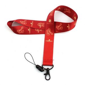 Sangle de cou en polyester personnalisée Impression par transfert de chaleur avec techniques de gaufrage numérique offset - Product Image 1