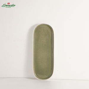 Plaques artisanales à glaçure réactive pour les célébrations d'anniversaire, les mariages de jardin et la décoration d'événements - Product Image 2