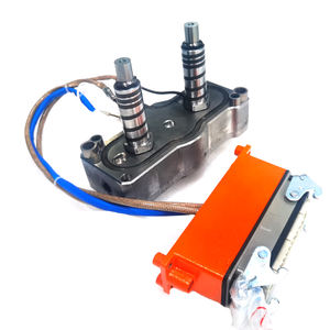 Stampo a iniezione a canale caldo con 2 cavità e un sistema a canale caldo a cancello aperto - Product Image 4