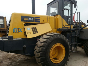 รถตักล้อยางโคมัตสึ WA380 มือสอง พร้อมอะไหล่ครบชุดและอุปกรณ์มาตรฐานสำหรับขาย - Product Image 4
