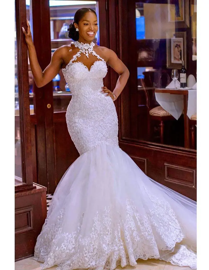 Gorgeous Mermaid African Wedding Dresses Halter Lace Appliqued Bridal Gowns