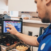 Sistema de visualización de cocina KDS personalizado Pantalla de llamadas tableta interactiva gestión de pedidos Android restaurante inteligente pantalla KDS