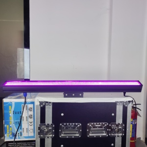 <span class=keywords><strong>Luces</strong></span> Estroboscópicas <span class=keywords><strong>para</strong></span> Escenario al por Mayor, 720 Tiras LED de 150W con Colores RGB, Embalaje en Caja de Transporte 10 en 1, Económico - Product Image 1