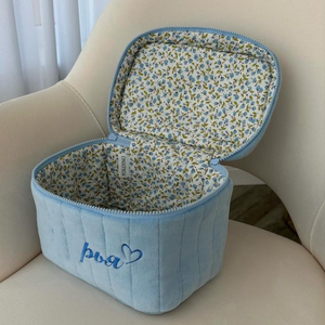 Pochette <span class=keywords><strong>de</strong></span> maquillage matelassée en velours <span class=keywords><strong>de</strong></span> haute qualité, logo brodé, trousses <span class=keywords><strong>de</strong></span> <span class=keywords><strong>toilette</strong></span> en tissu éponge, grande capacité, sacs <span class=keywords><strong>de</strong></span> <span class=keywords><strong>toilette</strong></span> <span class=keywords><strong>de</strong></span> voyage - Product Image 2