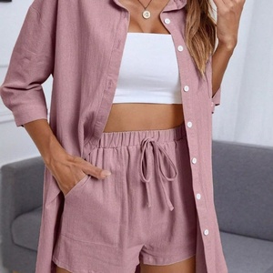 Conjunto de Dos Piezas de Moda 2025 para Mujer, Camisa Casual de Manga Larga con Cuello Camisero y Pantalones Cortos Casuales de Algodón y Lino - Product Image 1