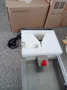 Empaquetadora manual de sushi máquina de envolver <span class=keywords><strong>onigiri</strong></span> - Product Image 3