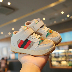 <span class=keywords><strong>Scarpe</strong></span> classiche per bambini <span class=keywords><strong>scarpe</strong></span> <span class=keywords><strong>da</strong></span> bambino Unisex all'ingrosso per bambini <span class=keywords><strong>scarpe</strong></span> <span class=keywords><strong>alte</strong></span> per ragazzi <span class=keywords><strong>scarpe</strong></span> <span class=keywords><strong>da</strong></span> <span class=keywords><strong>ginnastica</strong></span> di moda per ragazze di marca personalizzate in gomma - Product Image 3