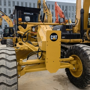 Niveleuse à moteur Caterpillar 140H d'occasion à prix abordable |   Garantie d'un an sur les pièces de base du moteur d'origine CAT 140H 140K |   Expédition rapide mondiale - Product Image 5