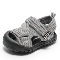 Sandales d'été pour bébés garçons, nouvelles chaussures de marche pour tout-petits, semelle souple antidérapante, chaussures pour filles, chaussures en maille respirantes pour nourrissons, sandales pour enfants