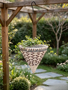 Panier suspendu conique tressé, pot de fleurs suspendu conique tressé, panier suspendu pour plantes d'intérieur et d'extérieur - Product Image 4