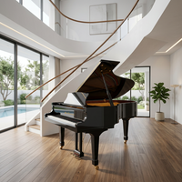 Grand piano dans l'espace sous l'escalier