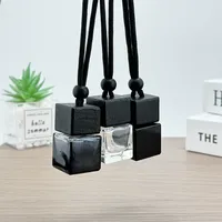 Diffuseur de parfum de luxe moderne classique en verre carré pour voiture, flacon d'aromathérapie 8ml/10ml avec bouchon à vis, vente en gros