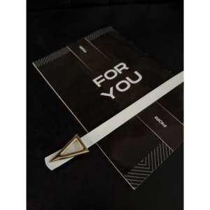 Ceinture pour femme à boucle triangulaire, design minimaliste et uni, pour veste, robe, pantalon - Product Image 3