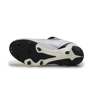 <span class=keywords><strong>Botas</strong></span> <span class=keywords><strong>de</strong></span> fútbol para niños con logotipo personalizado <span class=keywords><strong>de</strong></span> caña baja para niños y niñas, zapatos <span class=keywords><strong>de</strong></span> entrenamiento escolar al aire libre con pinchos - Product Image 6