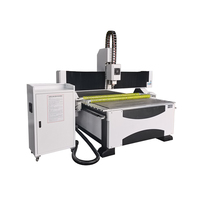 Routeur de gravure CNC sur bois 1325 pour la découpe de meubles, de portes d'armoires et la réalisation de projets de menuiserie