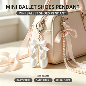 Porte-clés Mini Chaussure de Ballet en Satin, Pendentif Élégant pour Sac, Cadeau Souvenir pour Amateurs de Danse - Product Image 4