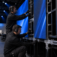 Écran LED de location P1.25 500x500mm en aluminium moulé sous pression, mur vidéo LED HD à raccordement sans soudure pour événement de lancement de produit