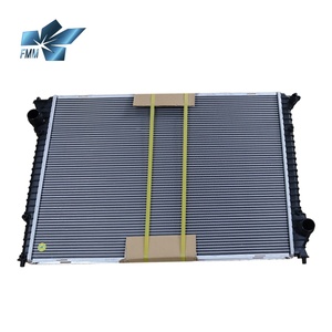 Radiador de Coche 3W0198115H 3W0198115J 3W0198115 con Núcleo de Aluminio y Tanques de Plástico para BENTLEY Continental GT Flying Spur - Product Image 1