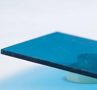 Plaque en polycarbonate solide incassable de couleur bleue pour toit, lucarne, abri de voiture