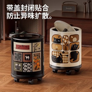ถังขยะสไตล์วินเทจทรงกระบอกมีล้อ สำหรับใช้ในบ้าน ห้องนั่งเล่น ห้องนอน - Product Image 3