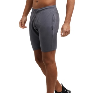 ชุดเสื้อยืดและกางเกงขาสั้นสำหรับผู้ชาย,ชุดสองชิ้นแบบเรียบง่ายสำหรับฤดูร้อน - Product Image 1