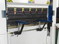 Presse plieuse CNC électrique pure 400KN 1250MM 6+1 axes avec traitement de noircissement du moule Delem DA53TX