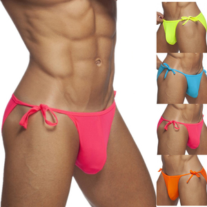 Maillots de bain pour hommes couleur unie, sous-vêtements de plage sexy pour adultes avec cordon de serrage, slip de bain taille basse pour hommes, en stock - Product Image 1