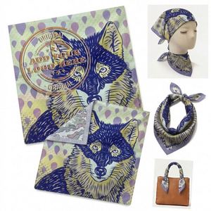 Écharpes carrées en coton personnalisées en gros, cadeaux promotionnels pour les événements d'entreprise et les salons professionnels - Product Image 1
