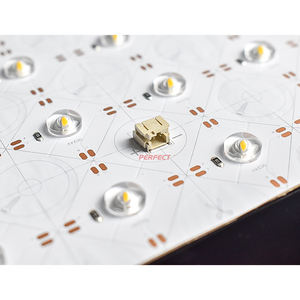Panneau LED PSB982C avec lentille SMD2835, 98 LED par feuille, 1 LED découpable, DC 24V 20W 170 °   Faisceau ultra large, options multi-CCT, IRC élevé - Product Image 3