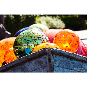 โคมไฟพลังงานแสงอาทิตย์ทรงกลมแก้วมูราโน่หลากสีสัน งานเป่าแก้วแบบโมเดิร์น ของตกแต่งสวนทรงกลมแก้วกลวงขนาดใหญ่ - Product Image 4