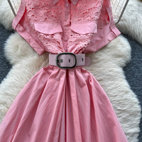 Robe décontractée élégante pour femmes avec empiècements en dentelle, manches courtes, coupe trapèze, avec ceinture, pour un usage quotidien, vêtements pour femmes