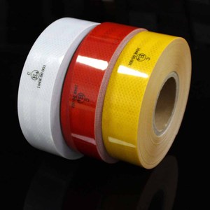 Ruban adhésif acrylique prismatique haute intensité de 2 pouces ECE 104 réfléchissant avec Emark Dot auto-adhésif rétro réfléchissant - Product Image 1