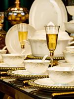 Service de table en porcelaine fine Golden Vein Blessing, luxe, sur pied haut, pour la maison, les dîners, les mariages, les cadeaux de pendaison de crémaillère, compatible lave-vaisselle