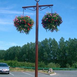 Lampadaire de jardin vertical, paniers suspendus décoratifs en plastique, jardinière - Product Image 4