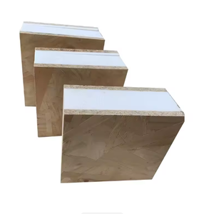 Kits de maisons en panneaux SIP Sandwitch pour villa mobile, panneaux en bois <span class=keywords><strong>OSB</strong></span> 3 avec <span class=keywords><strong>isolation</strong></span> thermique - Product Image 1