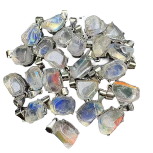 Cristal naturel de Madagascar de qualité supérieure, forme libre, poli, argent S925, design minimaliste, bijoux en gros, directement de l'usine - Product Image 1